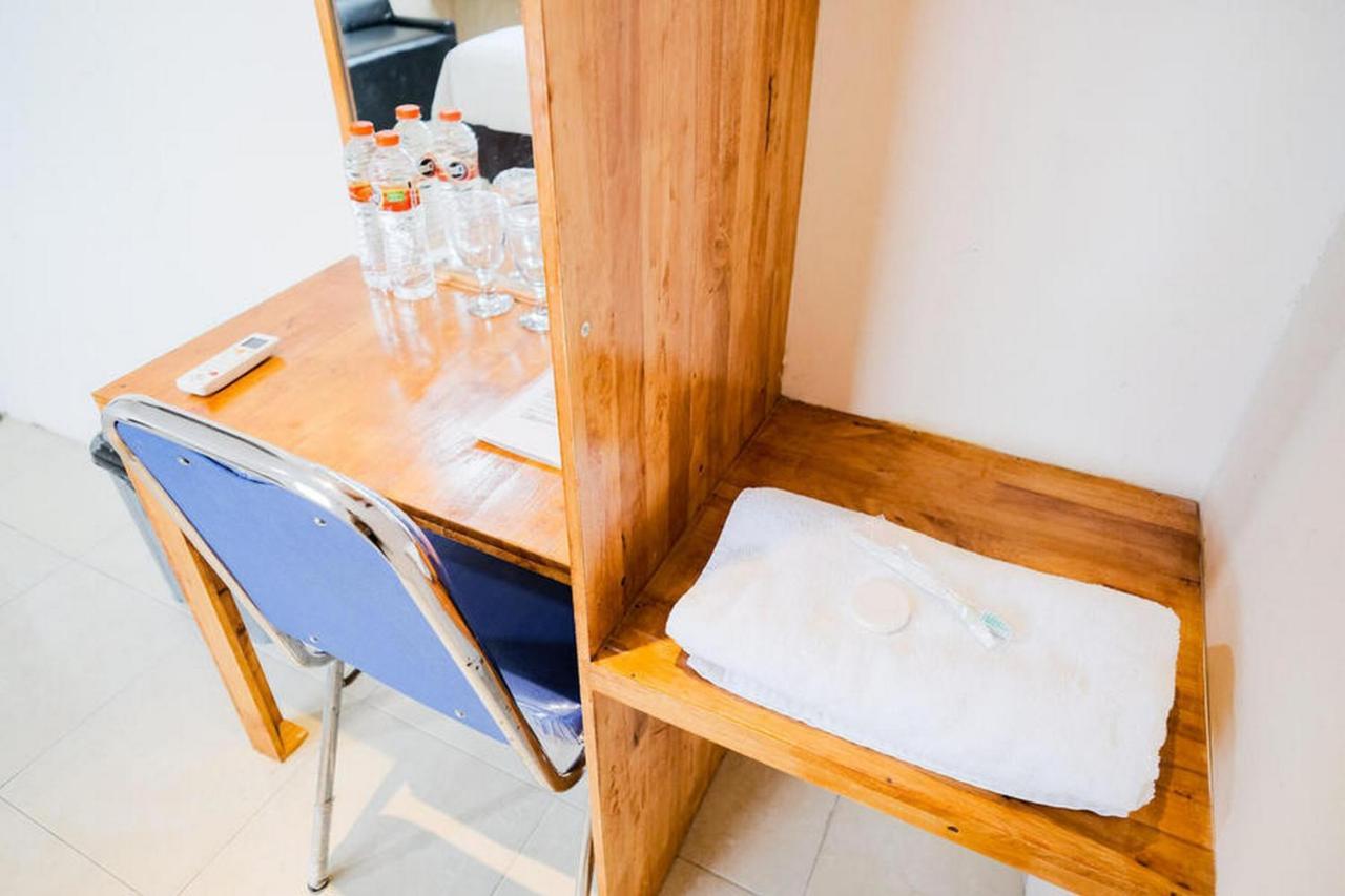 Waringin Residence Redpartner メダン エクステリア 写真